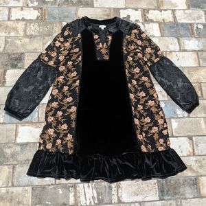 POL Medium Black Floral Bohemian Dress